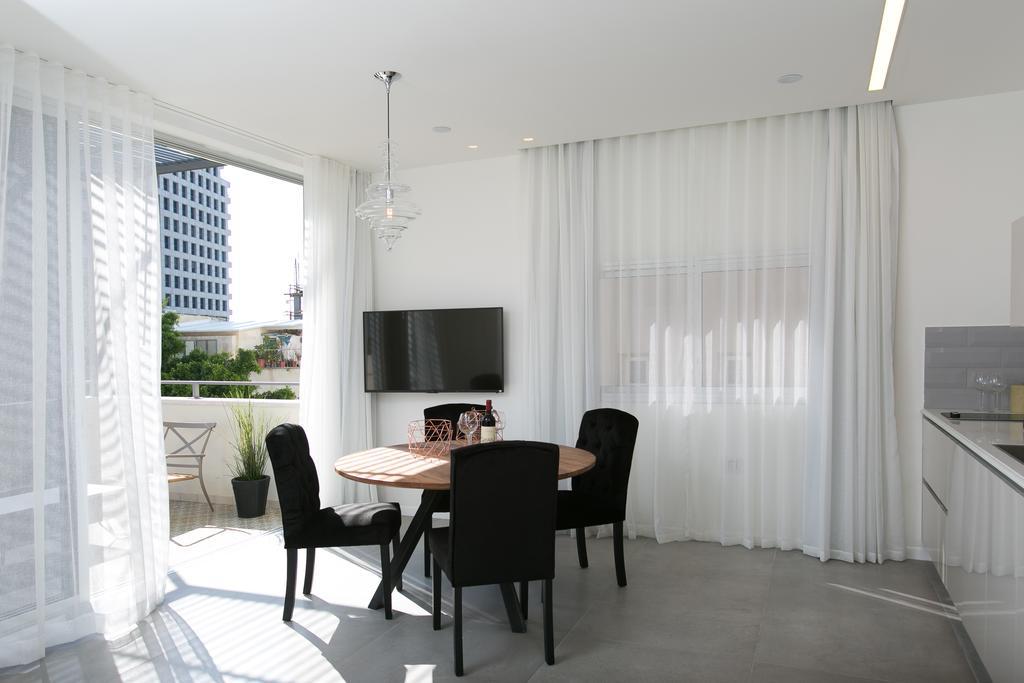 K Suites Tlv By The Beach Tel Aviv Exterior photo